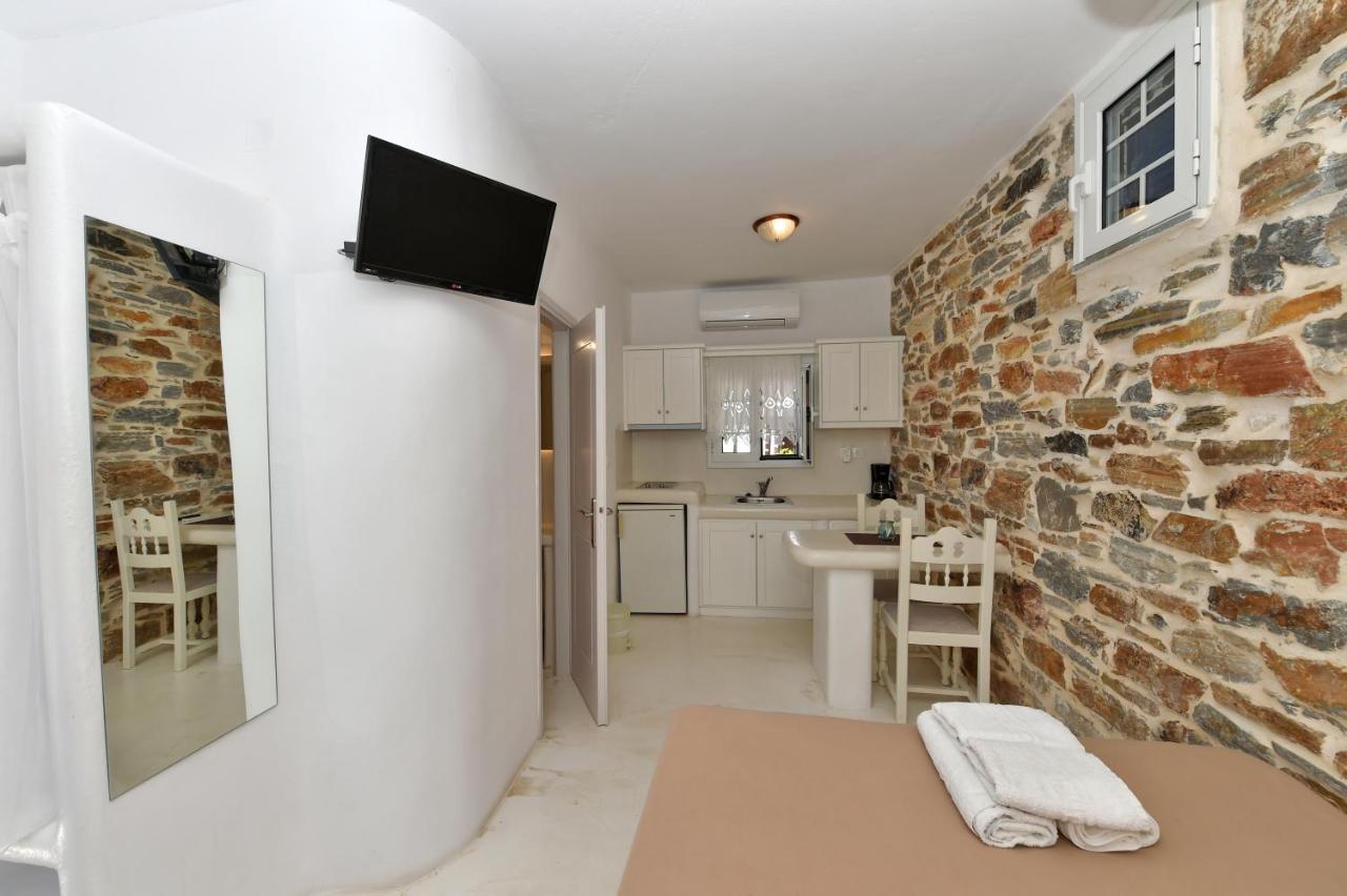 Tinos Peristerionas Lägenhet Exteriör bild